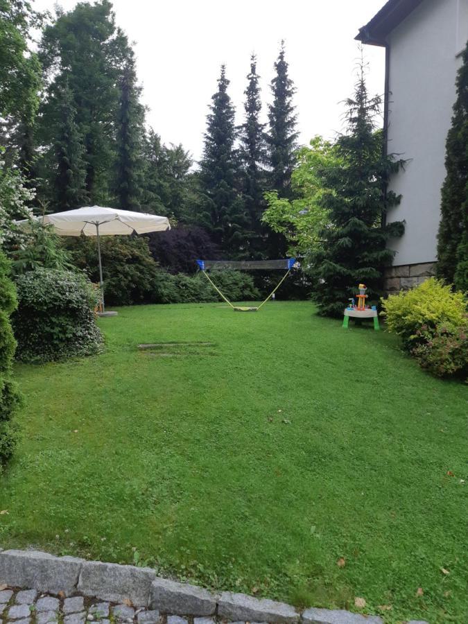 Marel- W Parku- Rydz Zdroj Apartment