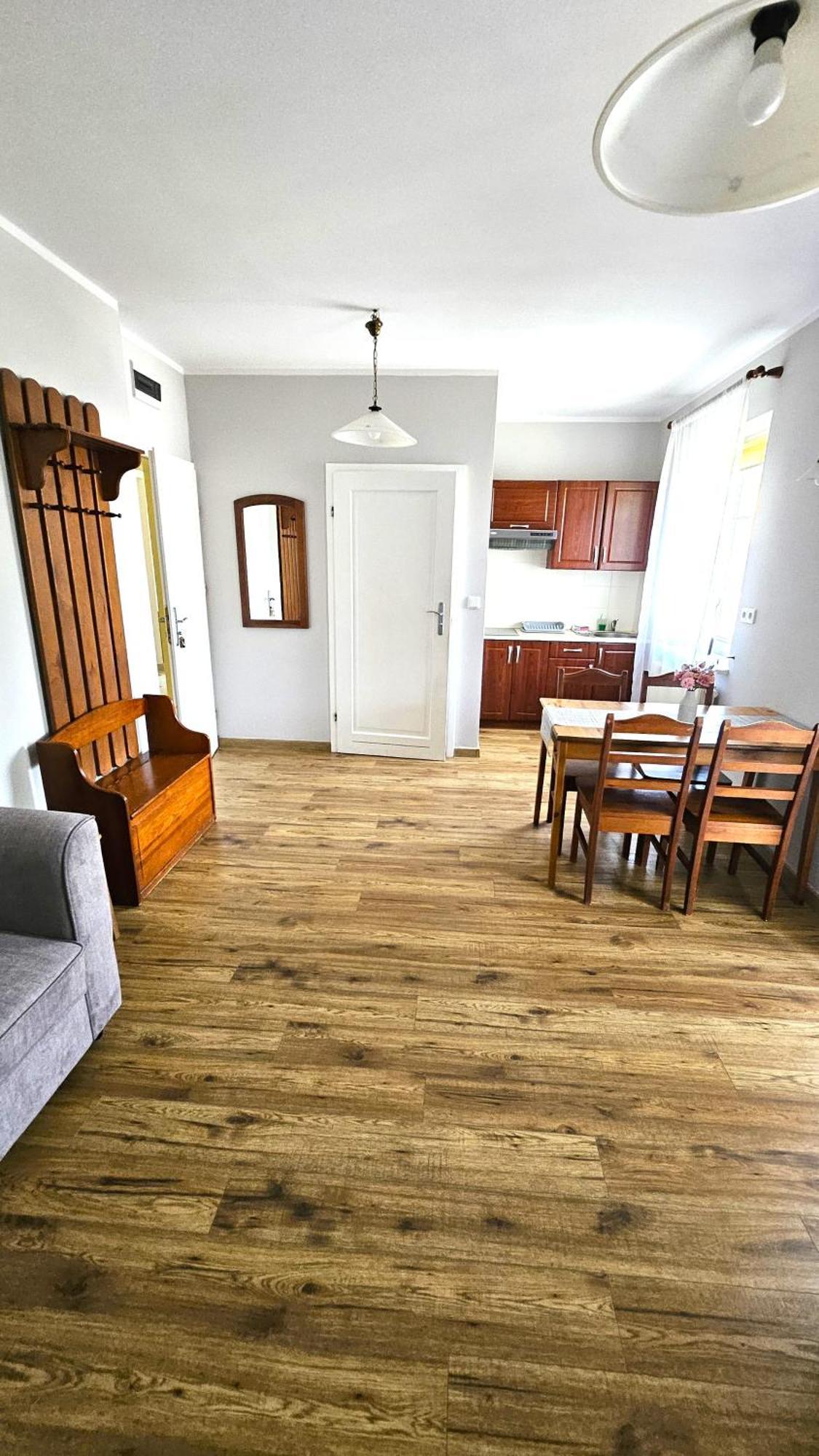 Marel- W Parku- Rydz Zdroj Apartment *