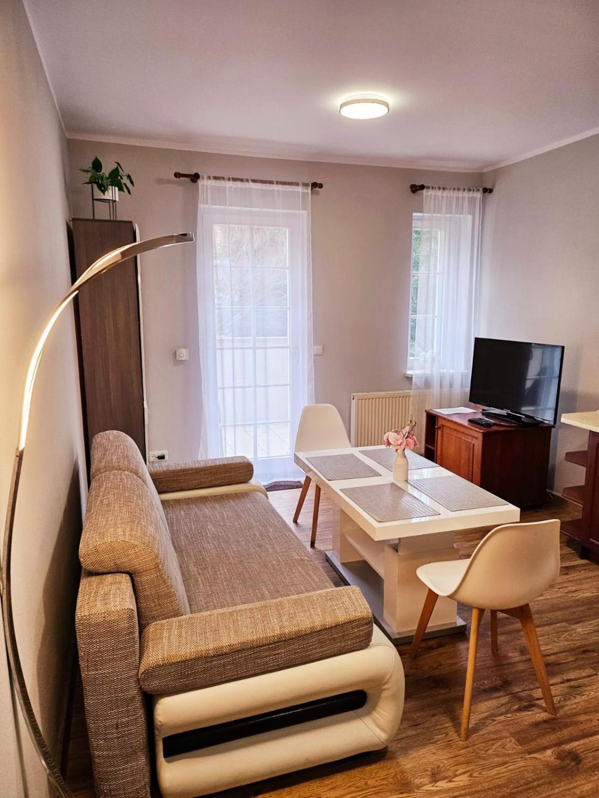Apartment Marel- W Parku- Rydz Zdroj
