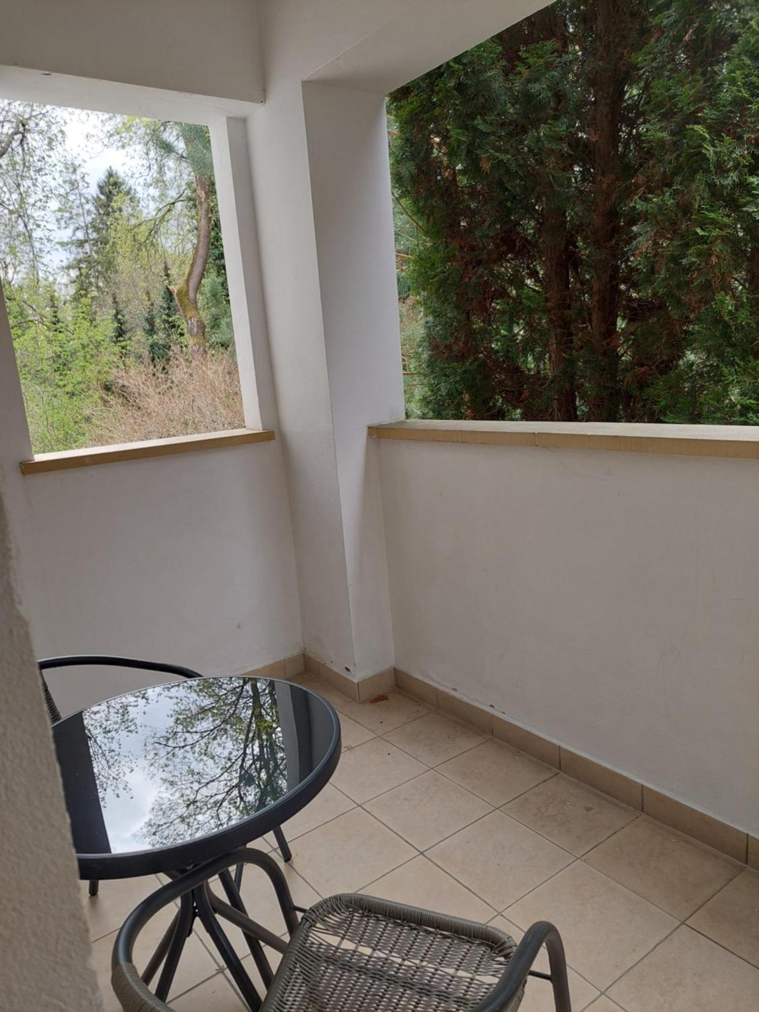 Apartment Marel- W Parku- Rydz Zdroj *